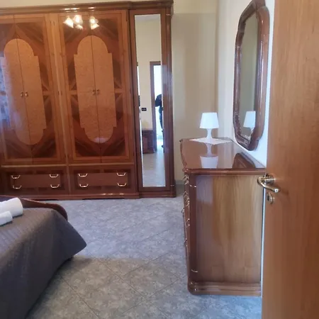 White House Guest Apartment Melfi